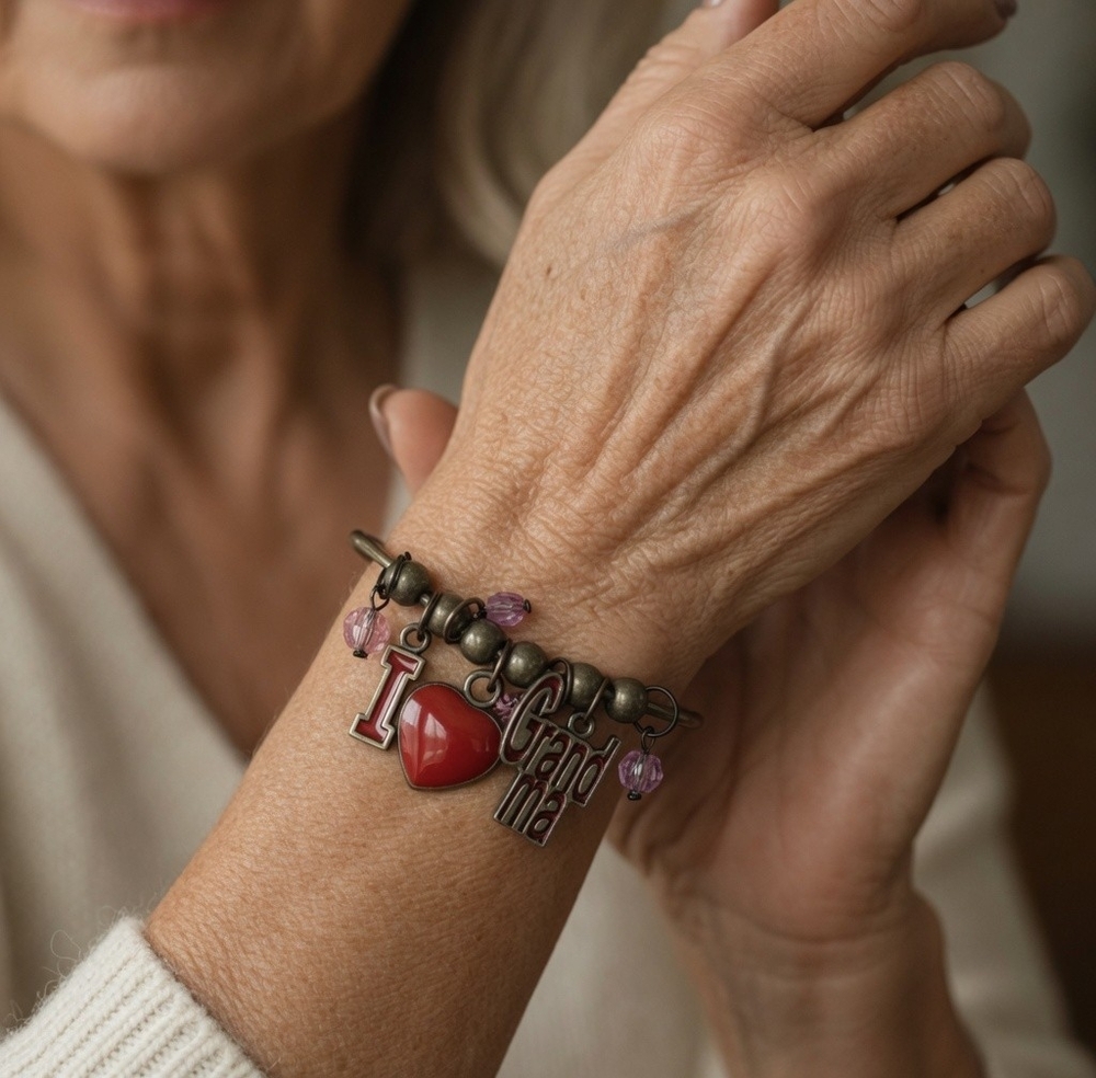 I Love Grandma Silver Tone Cuff Bangle Bracelet Red Heart Pink Beads Gift